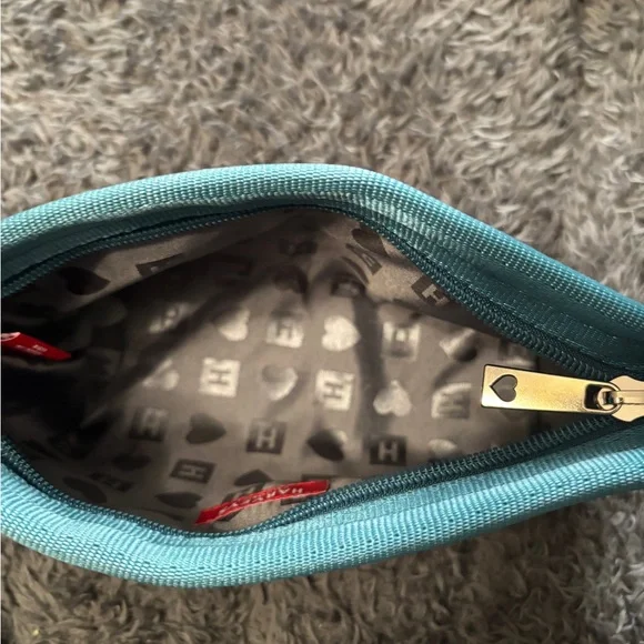 NWOT Harvey’s jade tote & make up bag - Picture 6 of 6